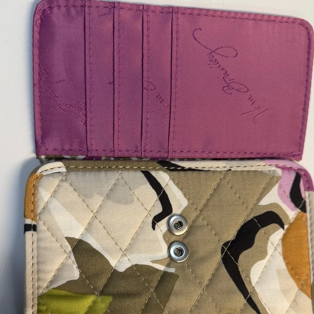 Vera Bradley Green and Pink Quilted Wallet - Picture 8 of 16